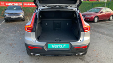 Volvo Xc40 2.0 D3 R DESIGN 5dr AWD Geartronic Diesel Estate